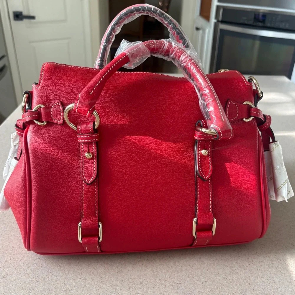 Dooney & Bourke Red Pebbled Leather Satchel with wallet Set  Luxury NWT‎